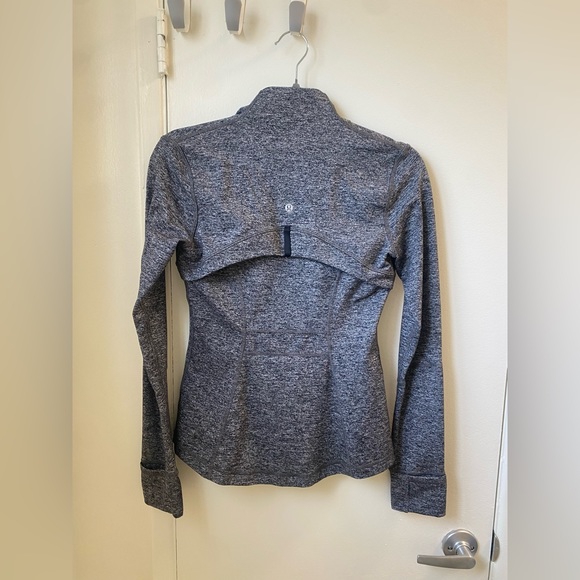 Lulu Lemon Define Jacket - Size 6 - Picture 4 of 7